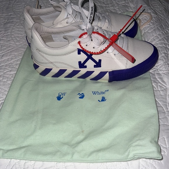 OFF-WHITE SNEAKERS size 39 WORN ONE TIME - Picture 4 of 6